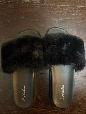 Amazon Black Faux Fur Slides